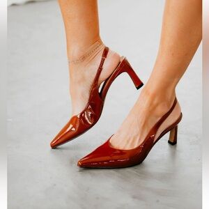 Beast Fashion Trinie Pointed Toe Heels Size 8.5  Camel Slingback Pumps